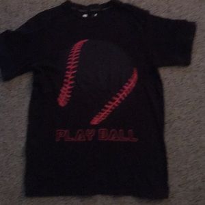 Two T-shirts for boy